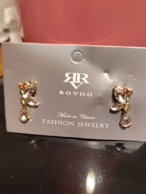 Fashion Jewelry Gold-Tone Earrings with Pink and Clear Crystals
